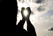 FB体育娱乐-绿茵魔术师！拜仁生死逆转锁定出线命脉