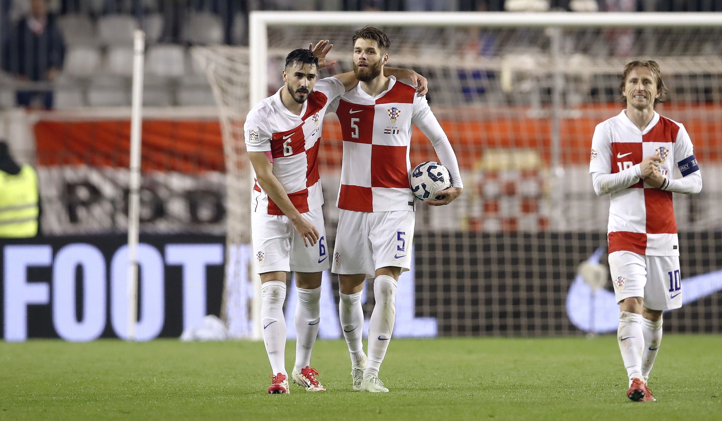 欧国联：唤醒足球激情的盛宴的简单介绍