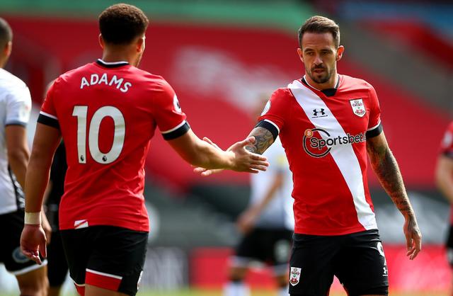 英超豪门胜负轮换，冲冠形势扑朔迷离的简单介绍