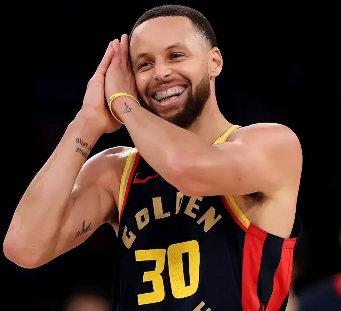 勇士卫冕总冠军,实力不容忽视的简单介绍 勇士卫冕总冠军,实力不容忽视的简单介绍