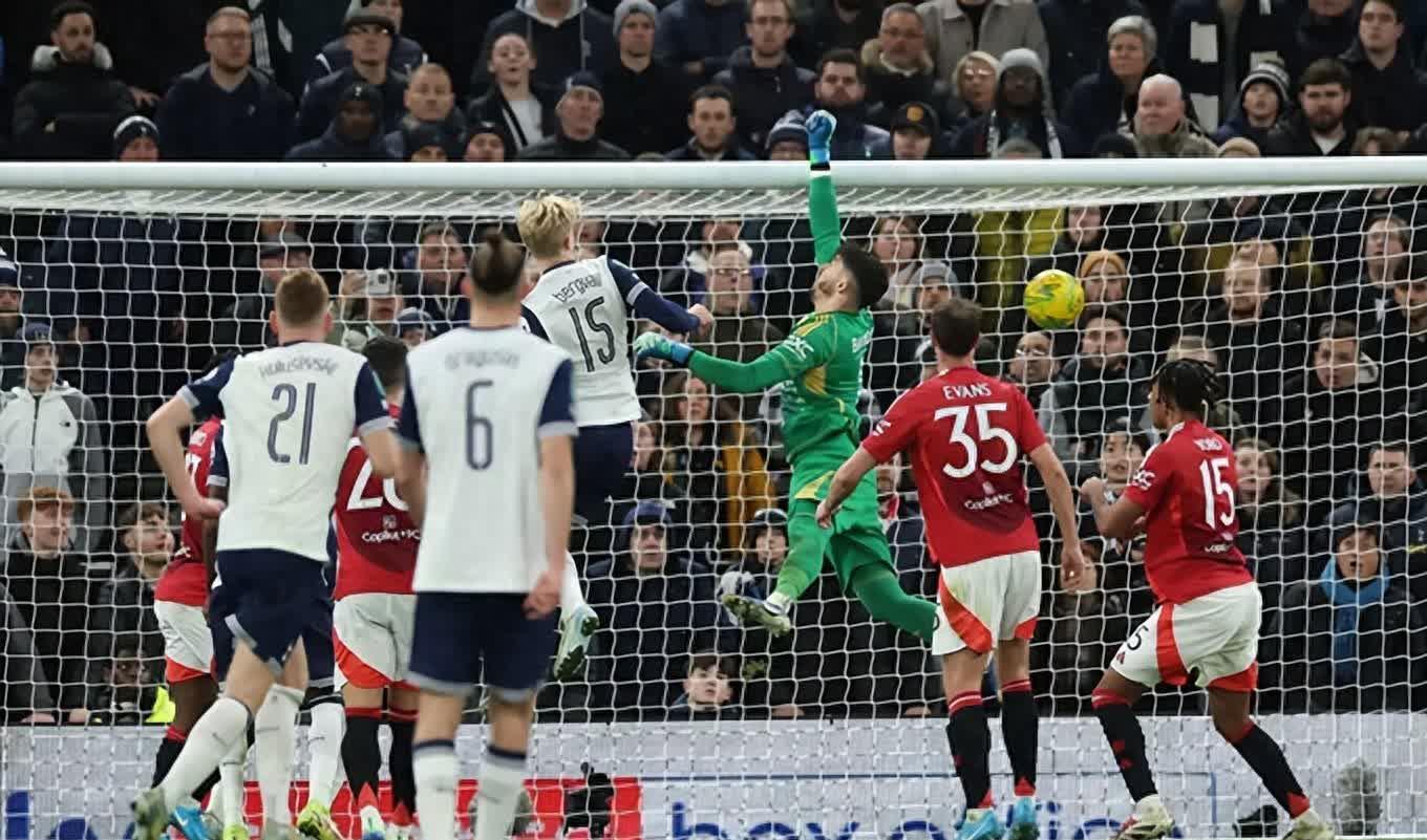 华尔士戴维斯梅开二度，助热刺胜利的简单介绍