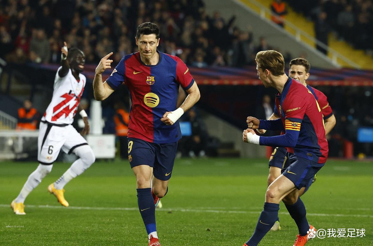 巴塞罗那球队在主场力克对手