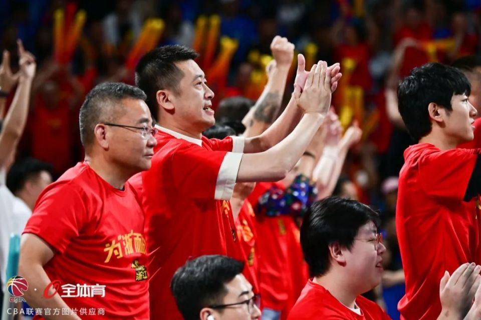 神奇一战！国王与雄狮对决，主场取胜