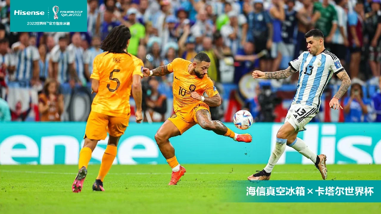 包含阿根廷不敌克罗地亚，出线形势岌岌可危的词条