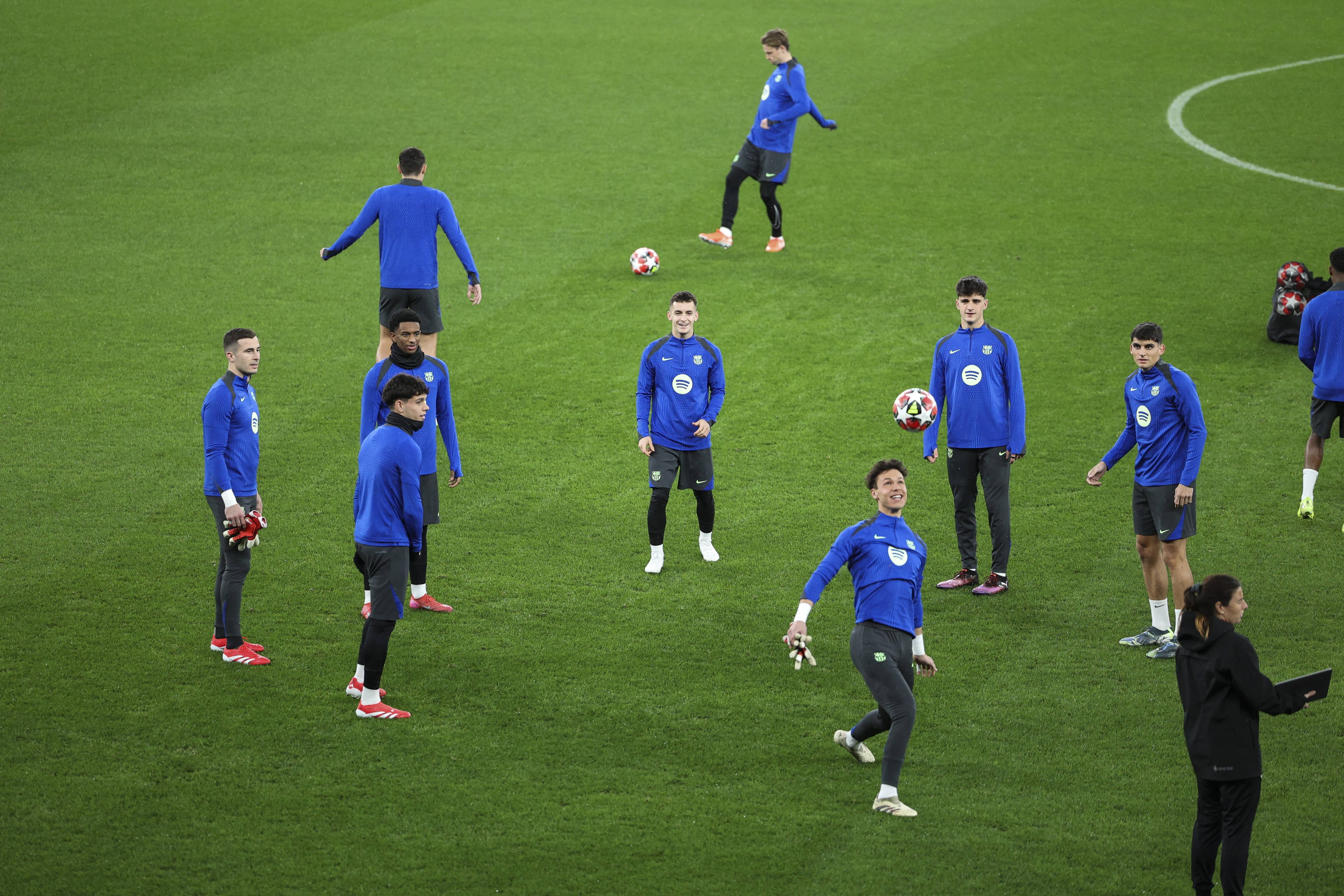 欧洲豪门足球队崭露头角,备战欧洲杯壮丽开幕的简单介绍 欧洲豪门足球队崭露头角,备战欧洲杯壮丽开幕的简单介绍