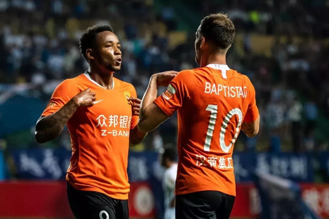 卓尔遭遇困境,能否在与富力的较量中翻身? 卓尔遭遇困境,能否在与富力的较量中翻身?