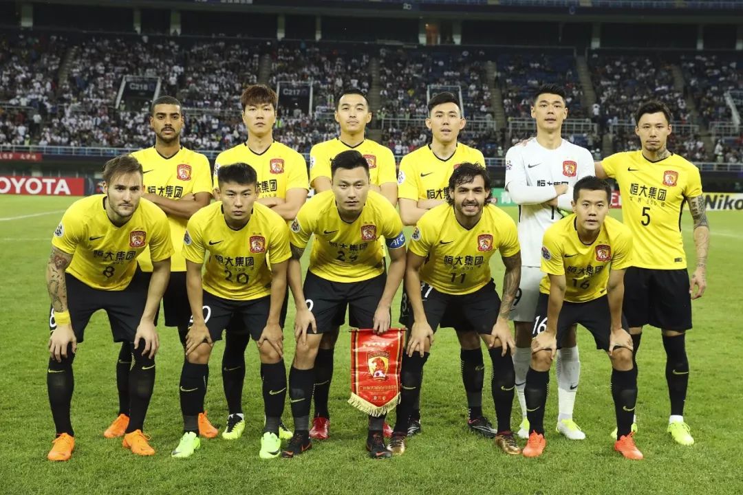 权健客场大胜富力，积分榜逐渐攀升