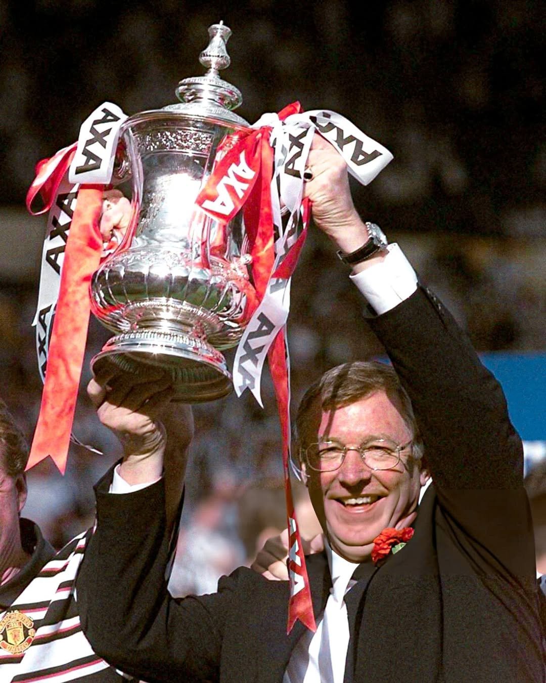 斯特林奉献绝美进球，英格兰队夺冠在望的简单介绍