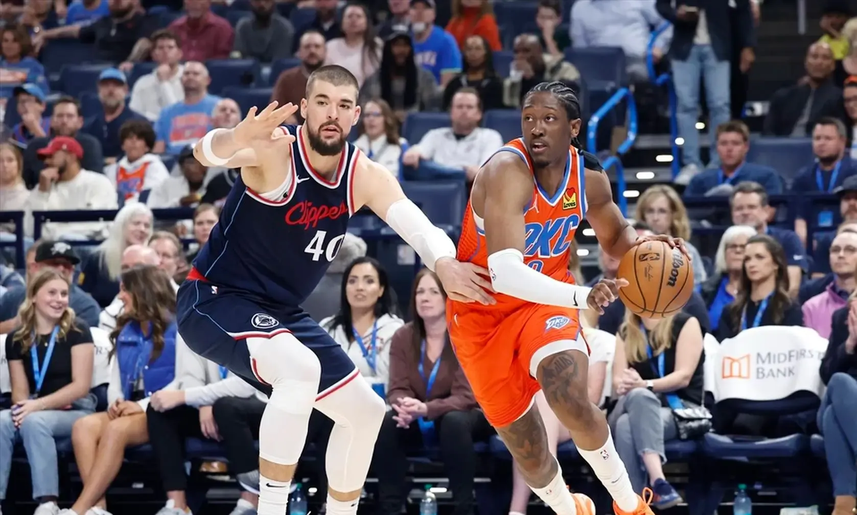 快船主场击败雷霆，实力稳固