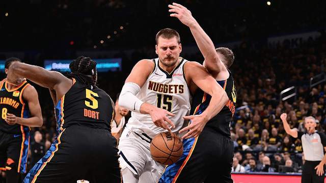 NBA兰多夫遭遇伤病困扰，或缺席季后赛