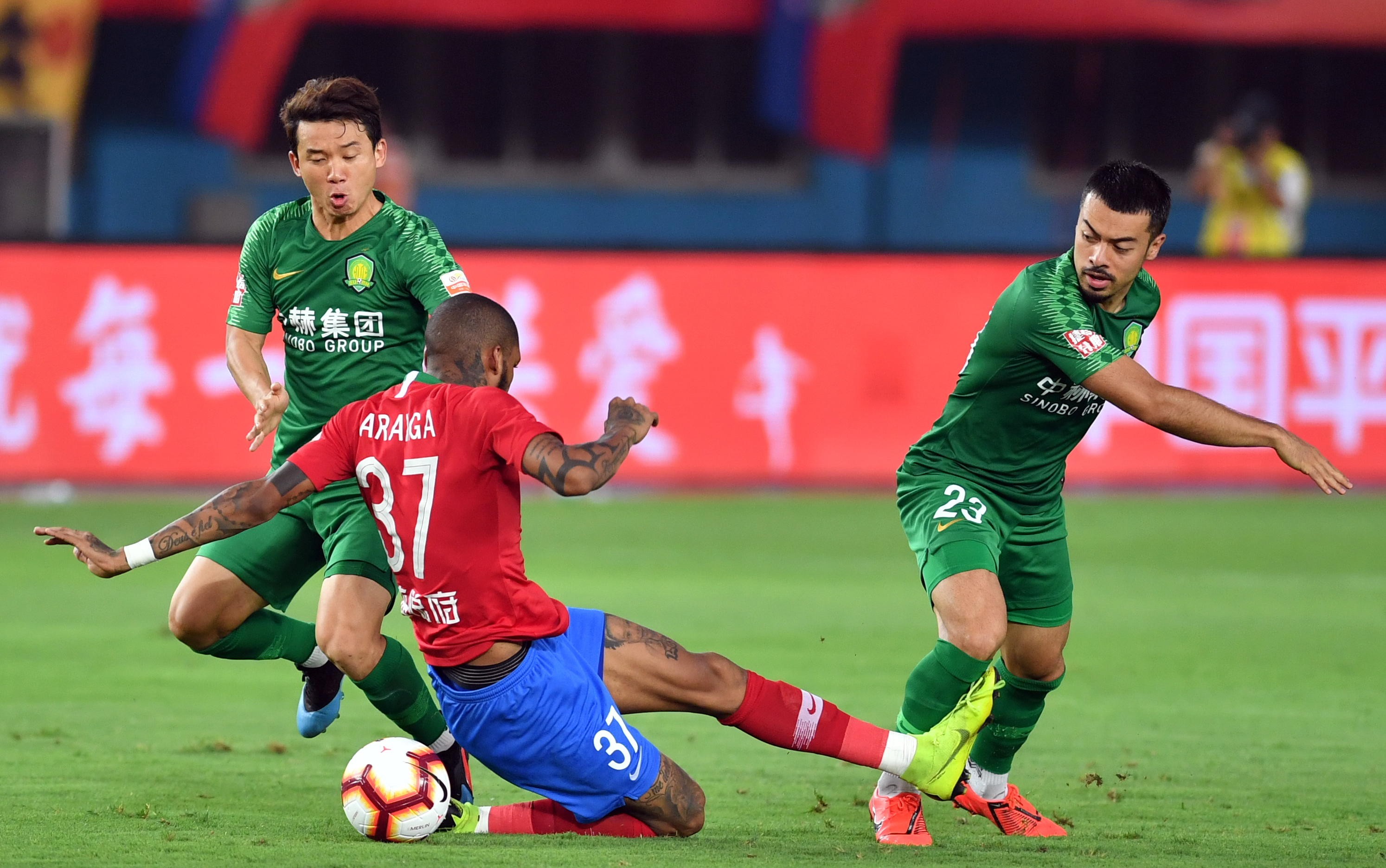 包含国安后防连连失误,遭遇中超两连败的词条 包含国安后防连连失误,遭遇中超两连败的词条