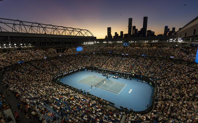 爱尔兰新星闪耀赛场，引领球队晋级