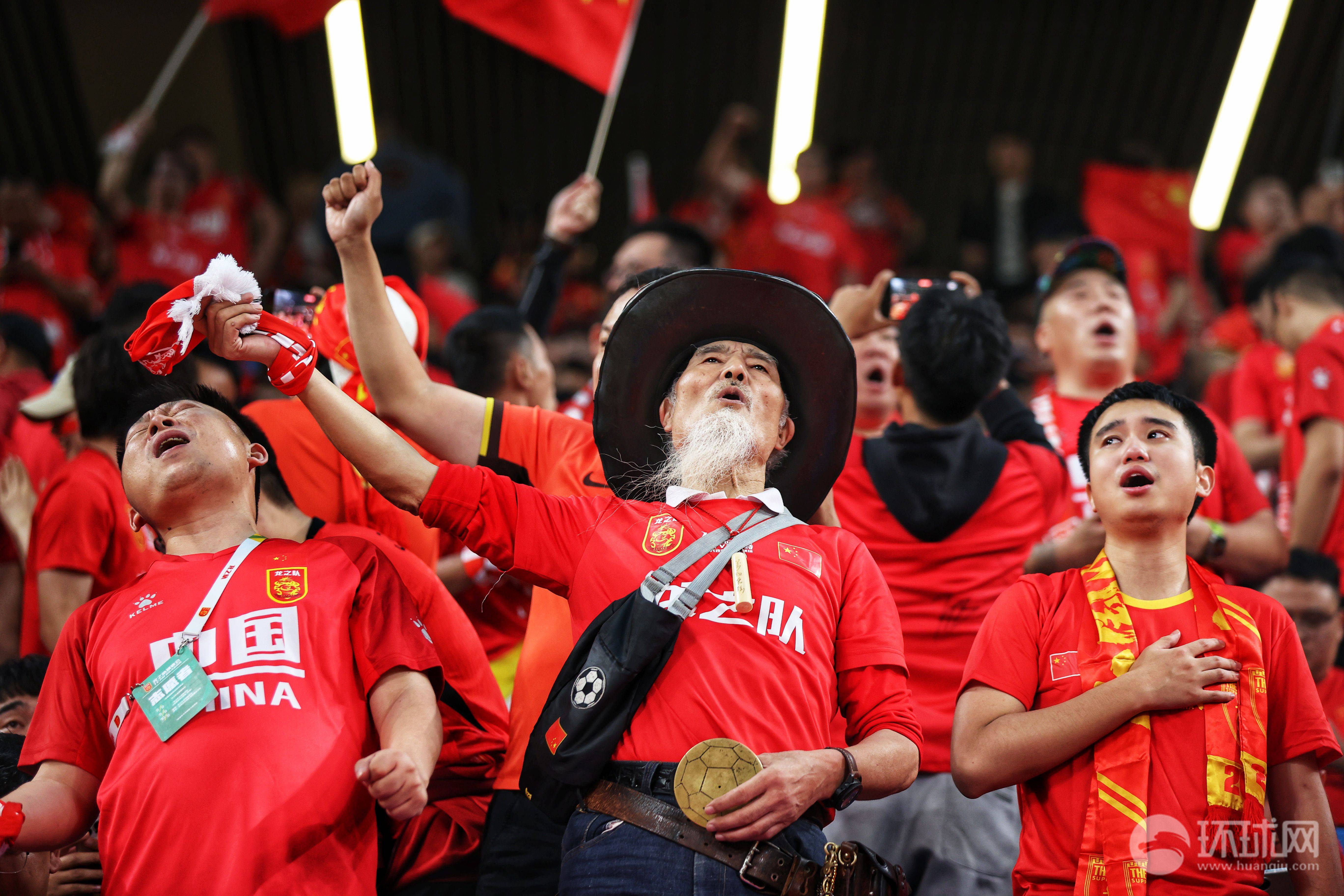 印度尼西亚队险胜泰国对手