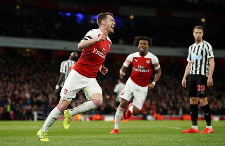 南安普敦0-2不敌对手，难掩失望