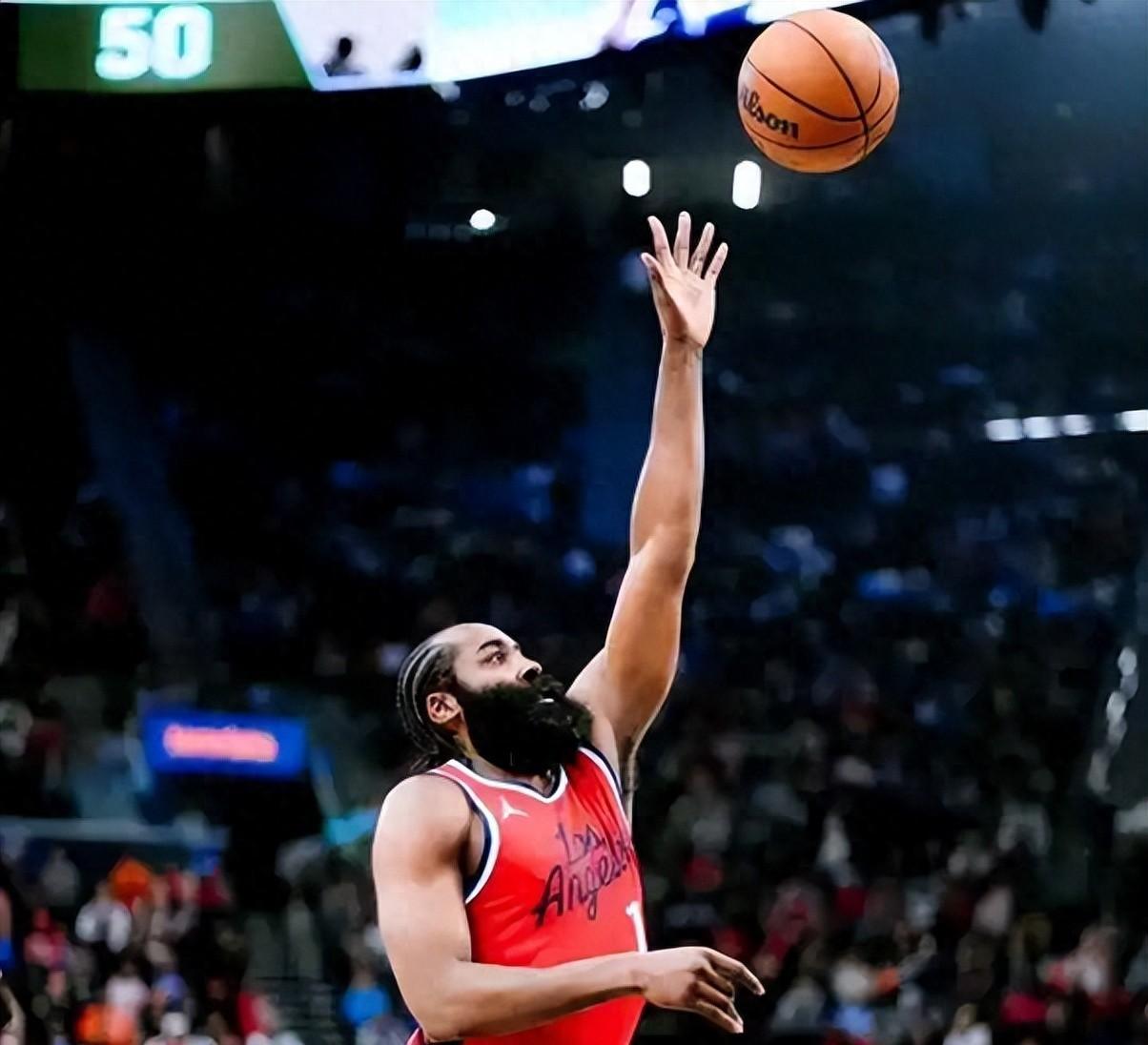 快船队球员持续高效发挥,重返胜利列车的简单介绍 快船队球员持续高效发挥,重返胜利列车的简单介绍