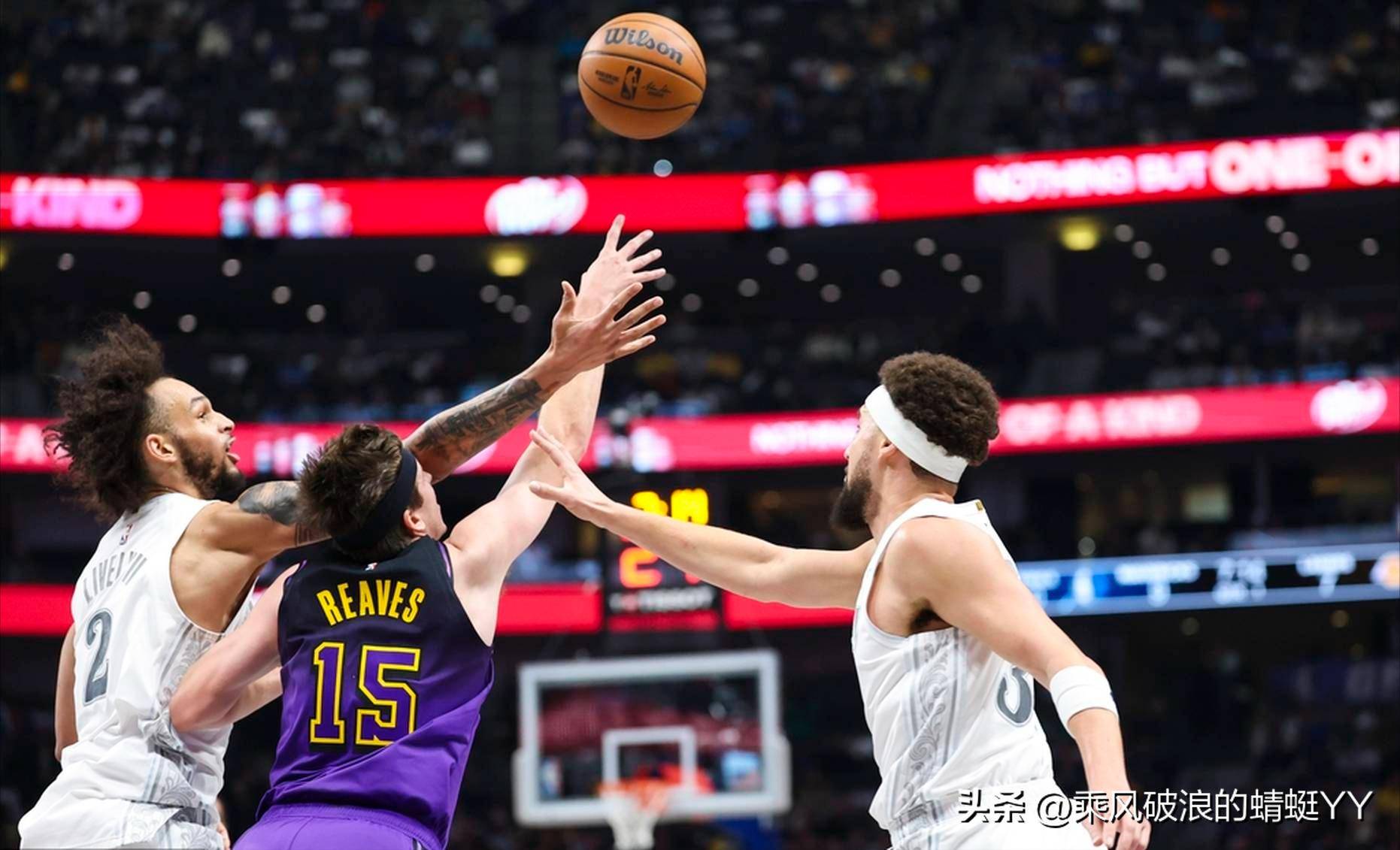 暴扣连连！比赛中的精彩瞬间！