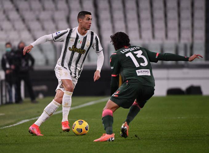 尤文图斯客场逆转获胜,主帅盛赞防线表现的简单介绍 尤文图斯客场逆转获胜,主帅盛赞防线表现的简单介绍