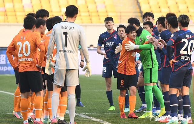 包含惊险逆转!球队实力得到验证的词条 包含惊险逆转!球队实力得到验证的词条