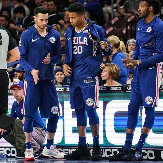 火箭击败活塞，富尔茨大放异彩