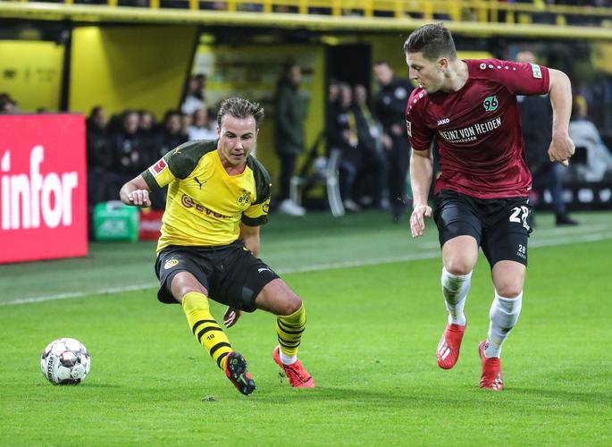 沙尔克队士气高涨，备战重要比赛