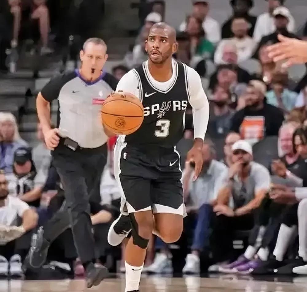 火箭夺得西部第一！保罗带领球队历史性胜利