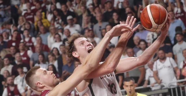 FB体育官方网站-包含澳大利亚球员表现惊艳，成为球迷热议话题的词条